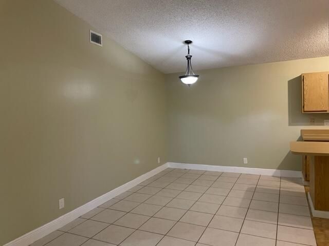 4405 Woodstock Drive, Unit D, West Palm Beach, FL 33409 Photo