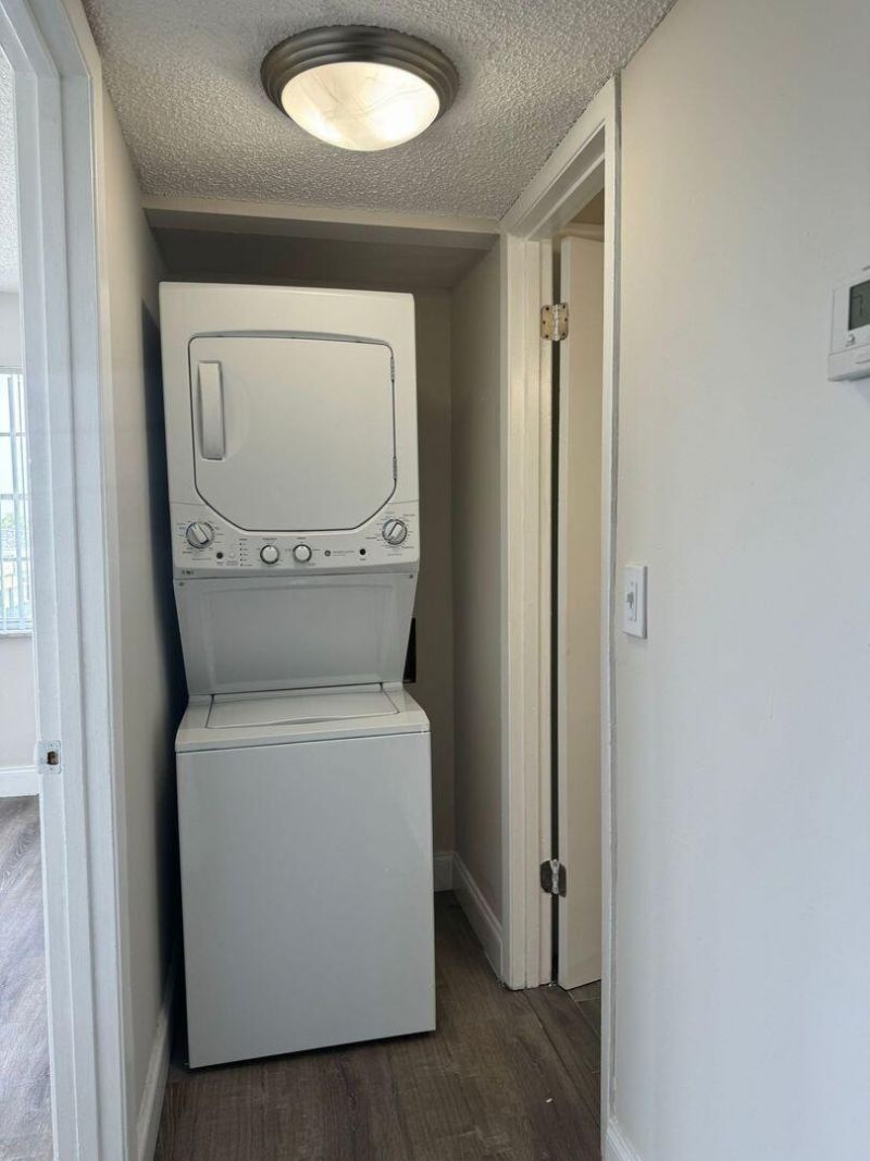 537 S Sequoia Drive, Unit Apt 309, West Palm Beach, FL 33409 Photo