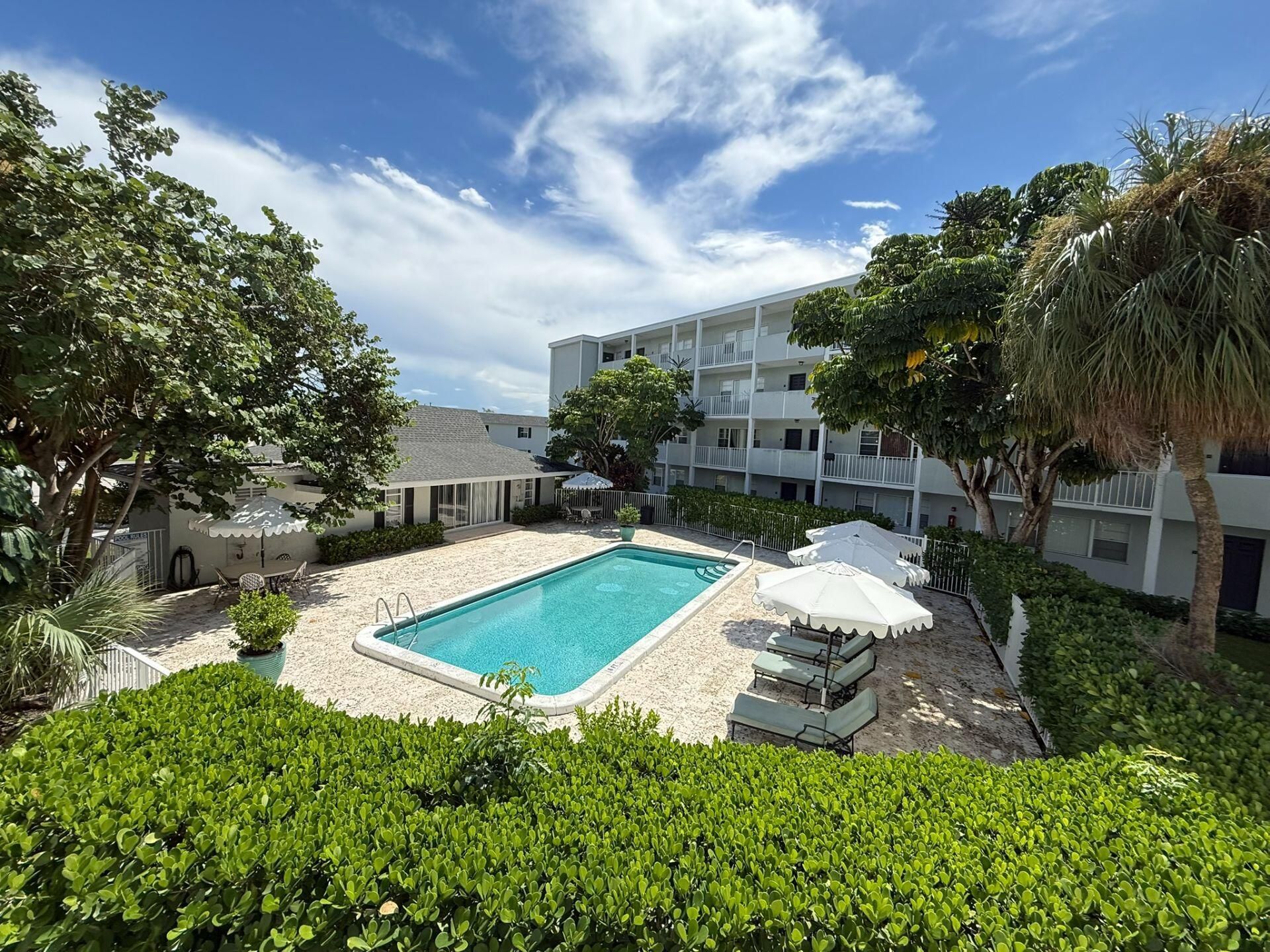 537 S Sequoia Drive, Unit Apt 309, West Palm Beach, FL 33409 Photo