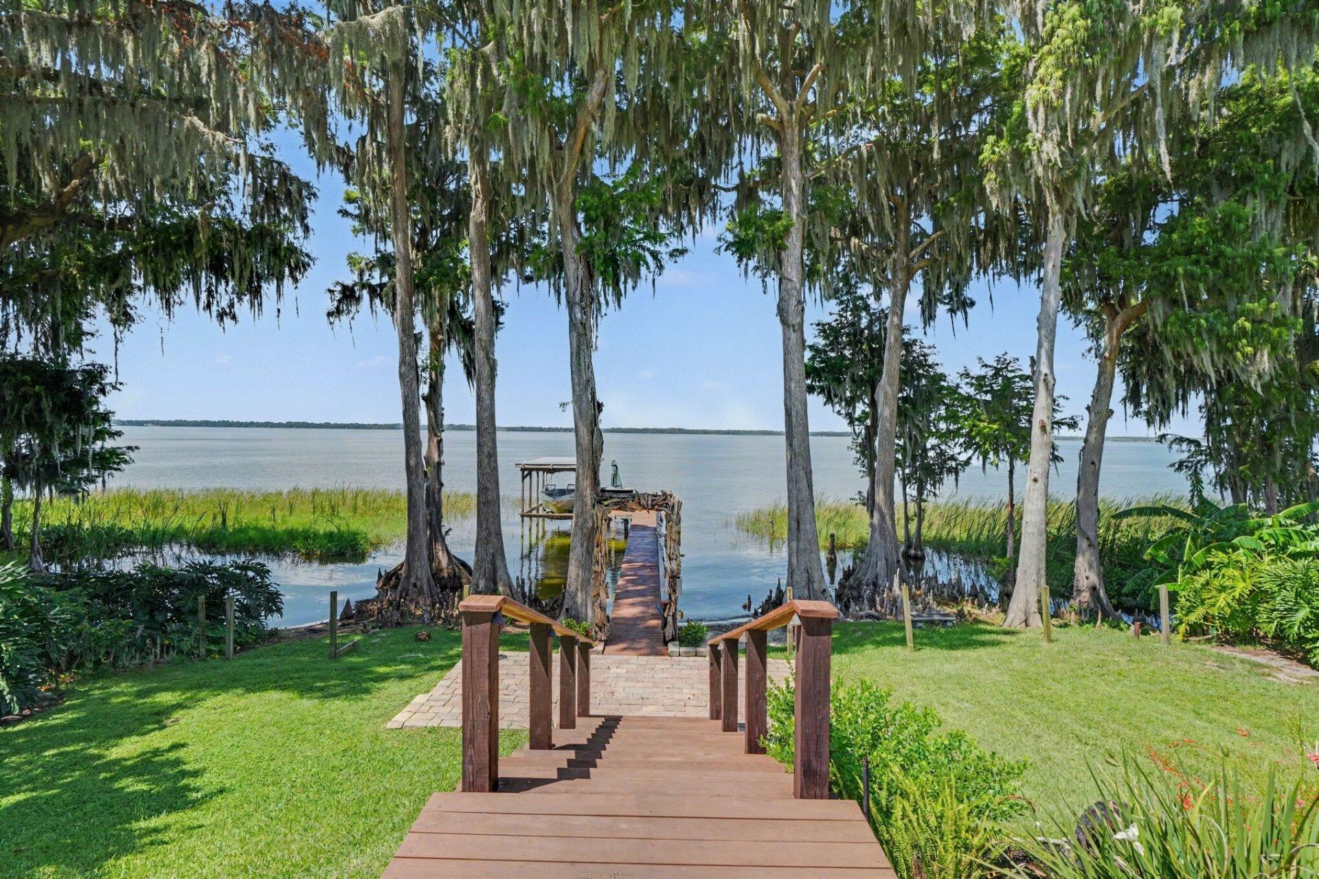 30139 Johnsons Point Road, Leesburg, FL 34748 Photo