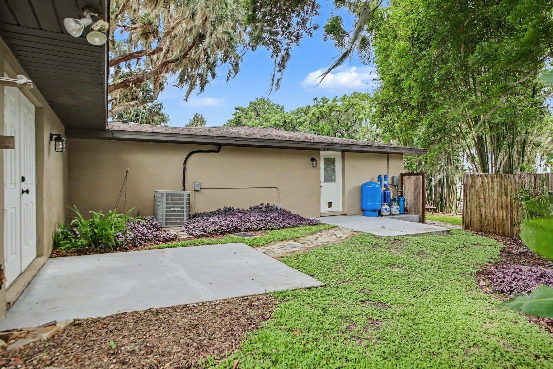 30139 Johnsons Point Road, Leesburg, FL 34748 Photo