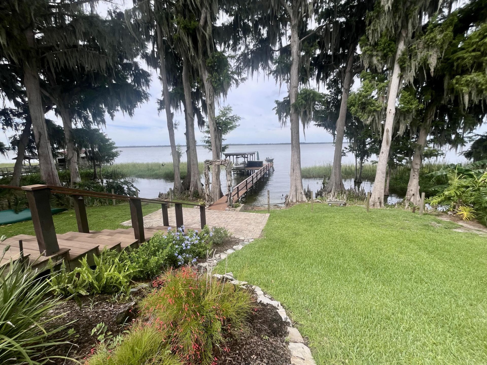 30139 Johnsons Point Road, Leesburg, FL 34748 Photo