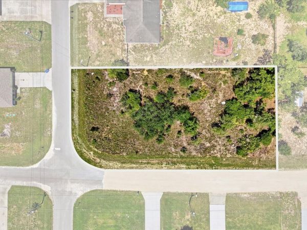 11381 Fulmar Road, Weeki Wachee, FL 34614