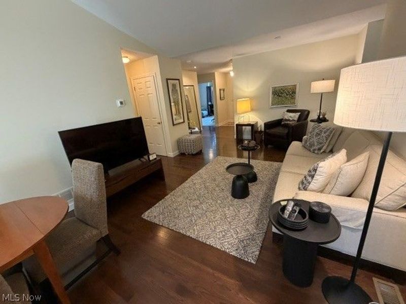 130 Royal Troon, Warren, OH 44484 Photo 9