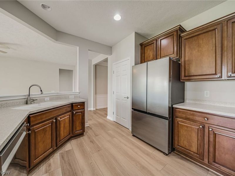 9454 Harvard Drive, North Ridgeville, OH 44039 Photo 17