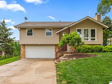 1919 Morrie Drive, Bellevue, NE 68123