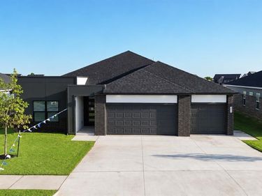 4209 NW 180th Street, Edmond, OK 73012