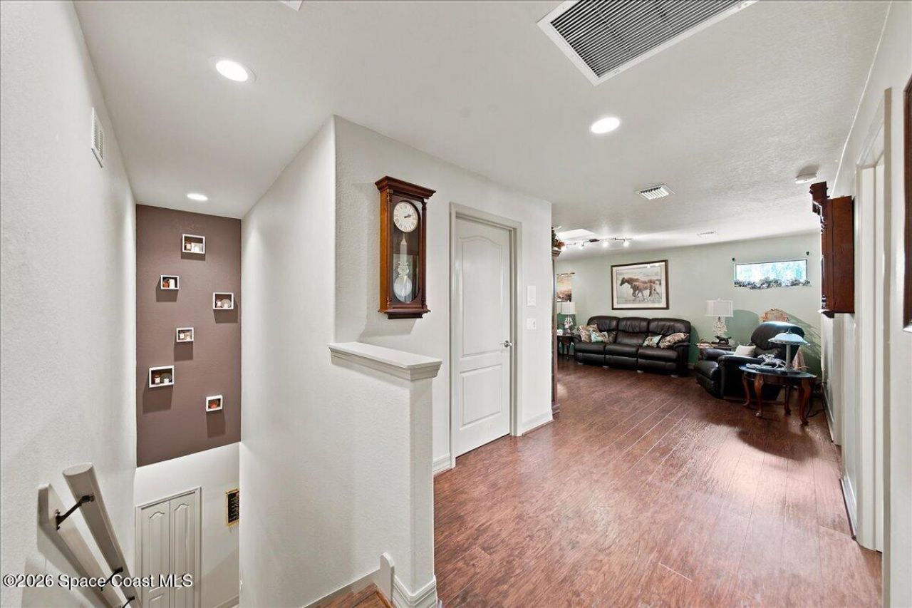 1868 Winding Ridge Circle SE , Palm Bay, FL 32909 Photo