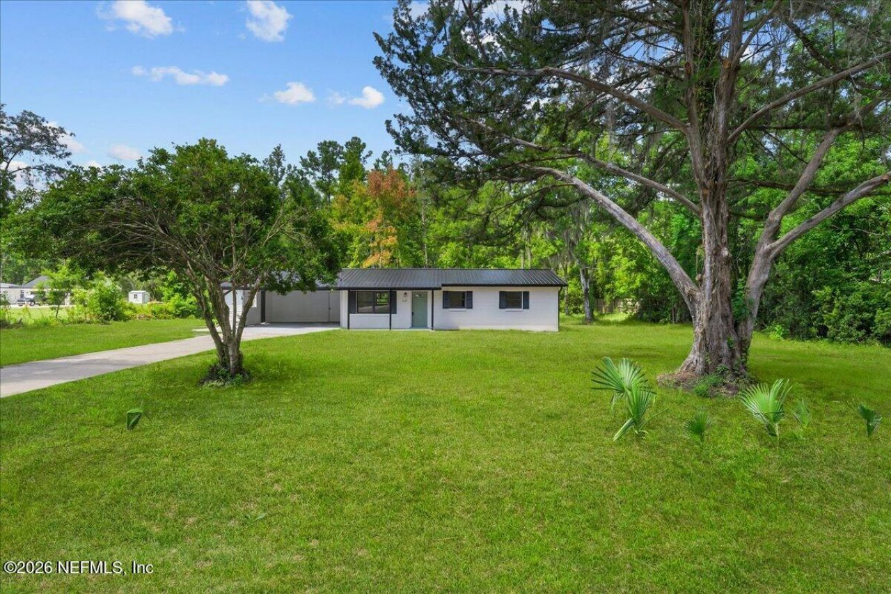 109 Ivey Road, San Mateo, FL 32187 Photo