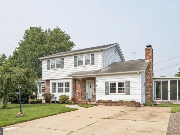 11 QUEENS LANE , HAMMONTON, NJ 08037