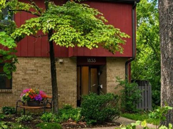 1833 IVY OAK SQUARE , Unit 49, RESTON, VA 20190