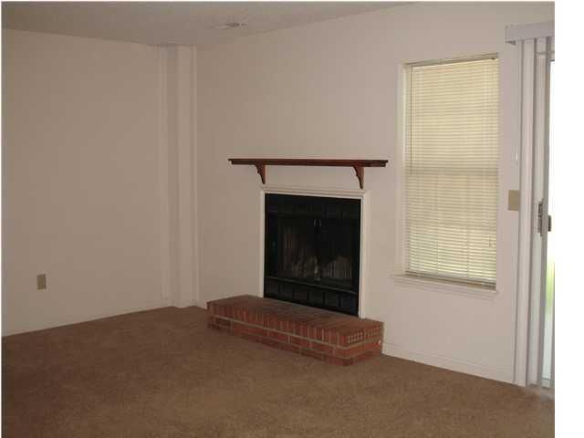 4749 Linfield Lane Photo 4