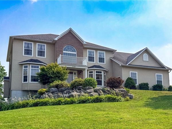 6139 Thunderhead Lane, Jamesville, NY 13078