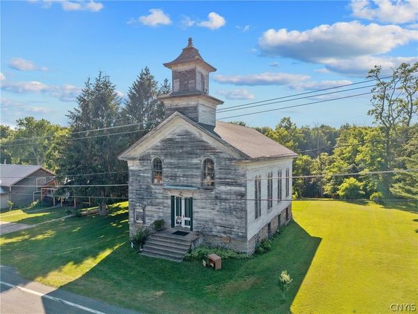 1161 County Route 53 , Oswego, NY 13126