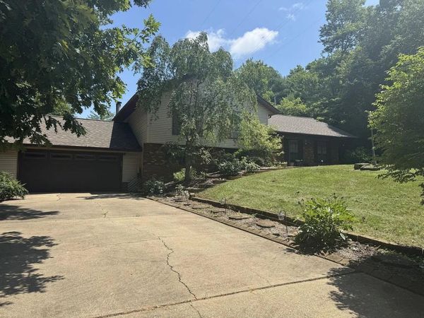 7902 Bittersweet , Athens, OH 45701