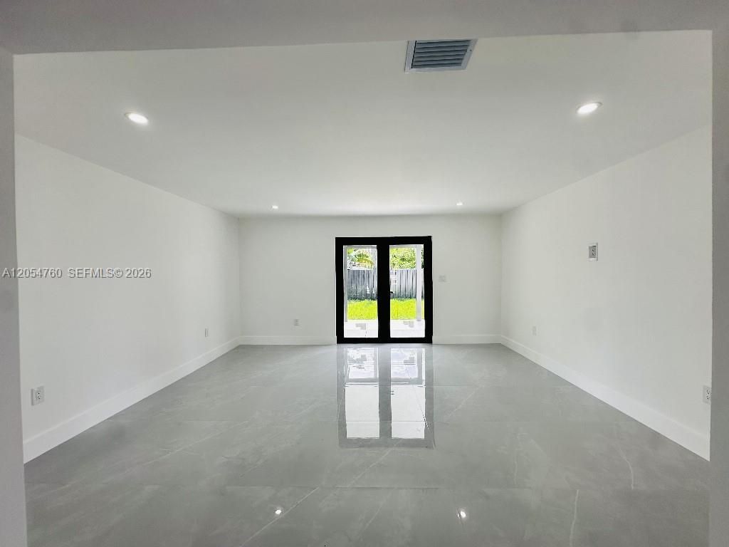 430 SW 100th Ave , Sweetwater, FL 33174 Photo