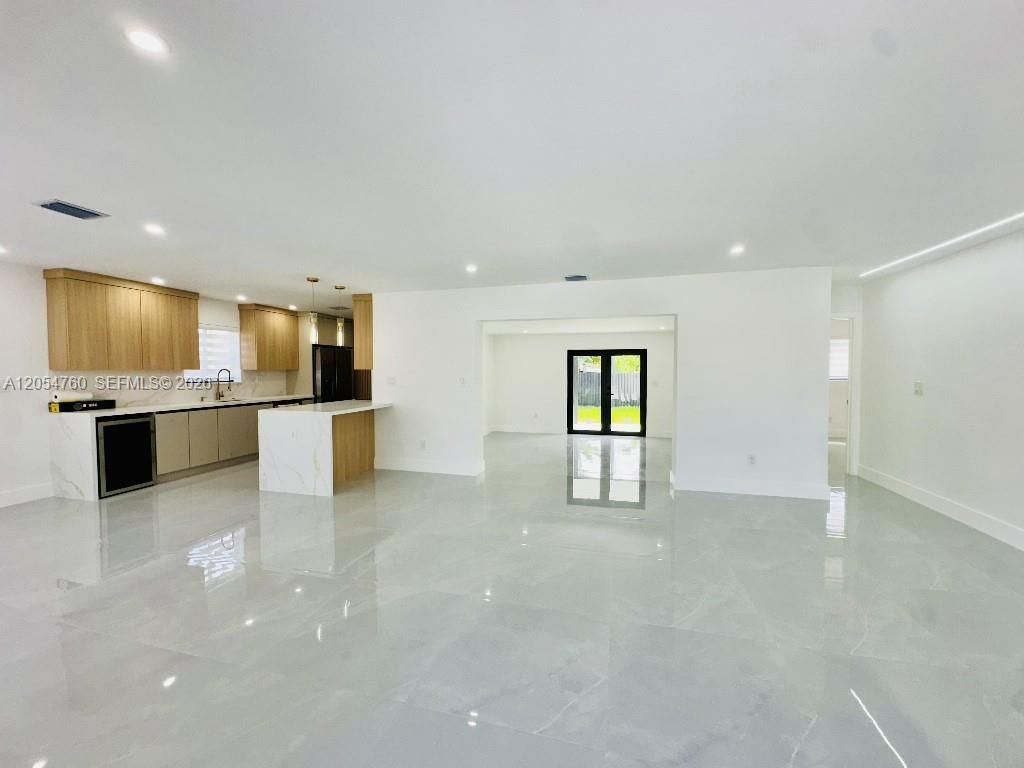 430 SW 100th Ave , Sweetwater, FL 33174 Photo
