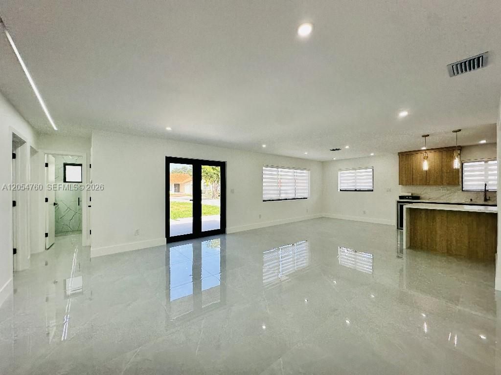 430 SW 100th Ave , Sweetwater, FL 33174 Photo
