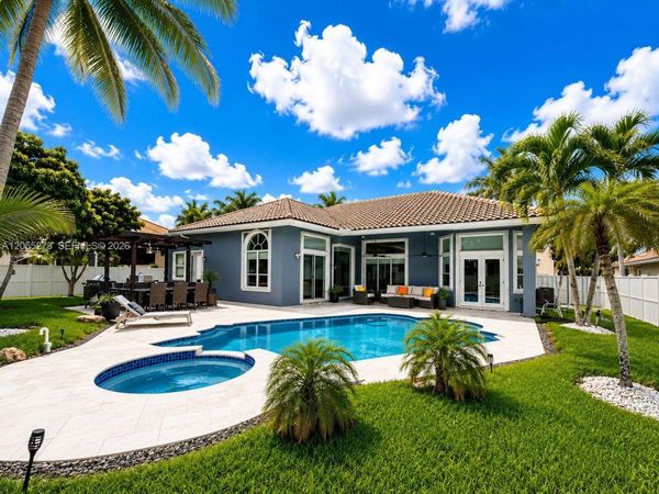 13755 NW 18th Ct , Pembroke Pines, FL 33028