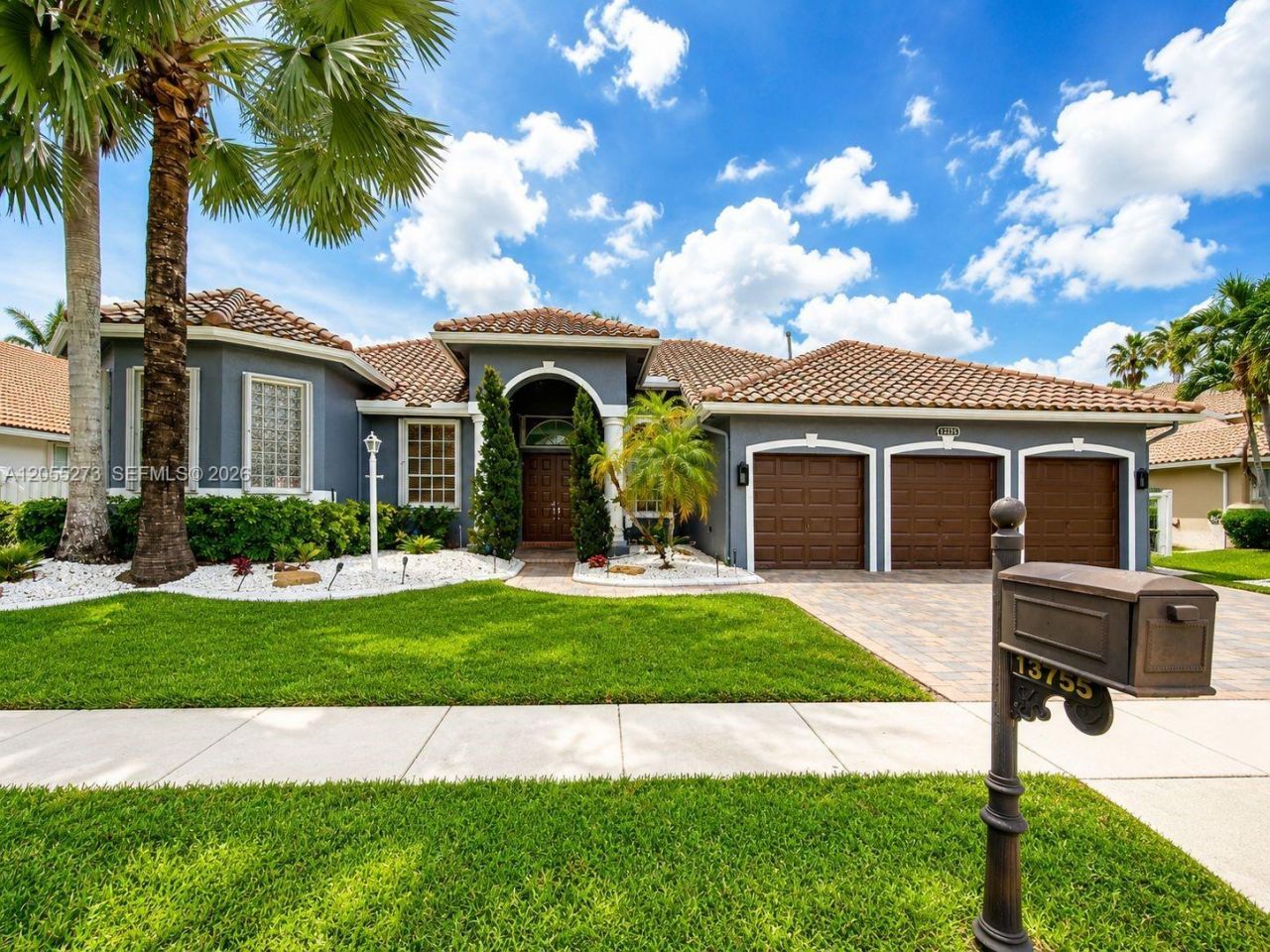 13755 NW 18th Ct , Pembroke Pines, FL 33028 Photo
