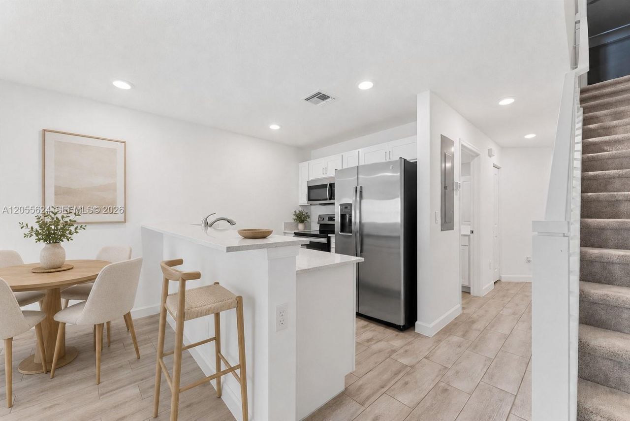 5010 Genove Pl , Unit 5010, Riviera Beach, FL 33410 Photo