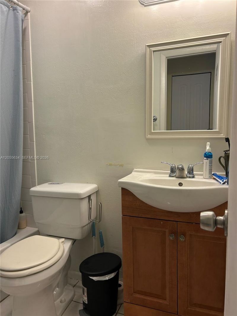 15710 E Waterside Cir , Unit 203, Sunrise, FL 33326 Photo