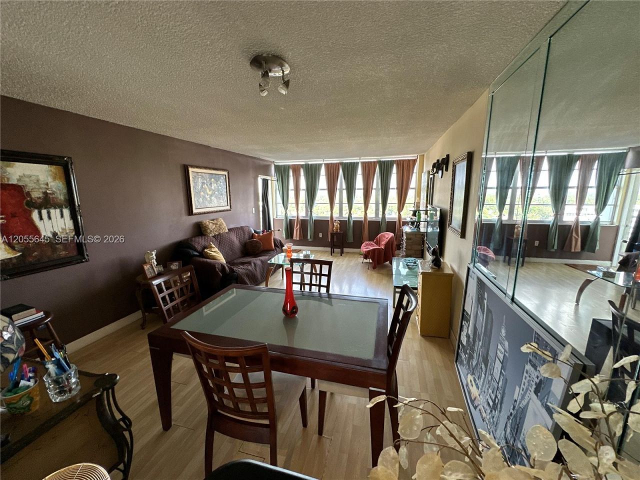 1301 NE Miami Gardens Dr, Unit 1403W, Miami, FL 33179 Photo