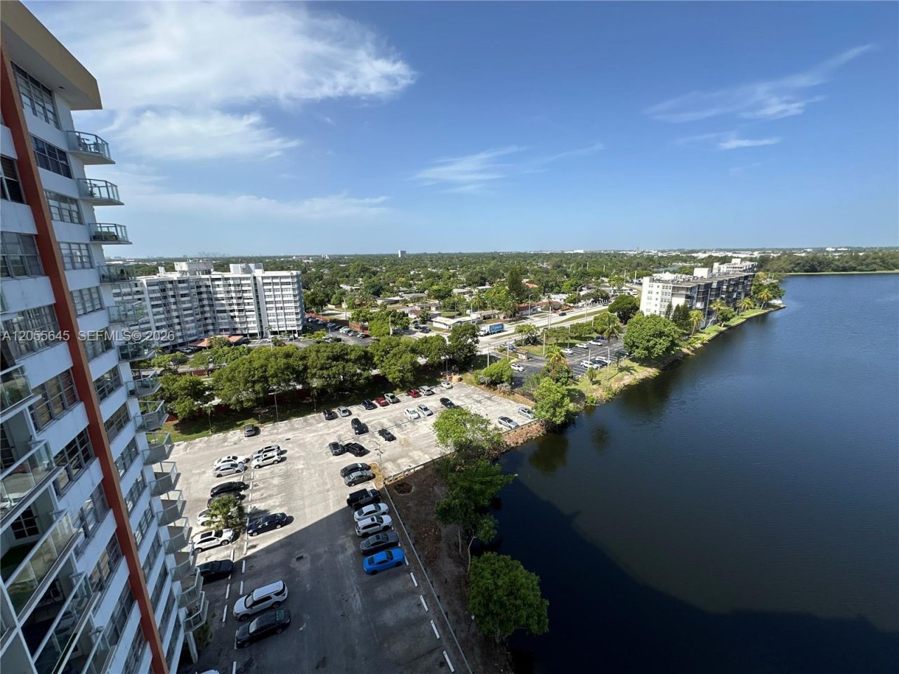 1301 NE Miami Gardens Dr, Unit 1403W, Miami, FL 33179 Photo