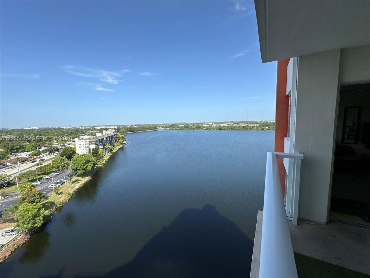 1301 NE Miami Gardens Dr, Unit 1403W, Miami, FL 33179 Photo