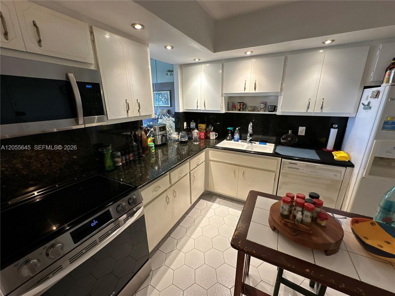 1301 NE Miami Gardens Dr, Unit 1403W, Miami, FL 33179 Photo