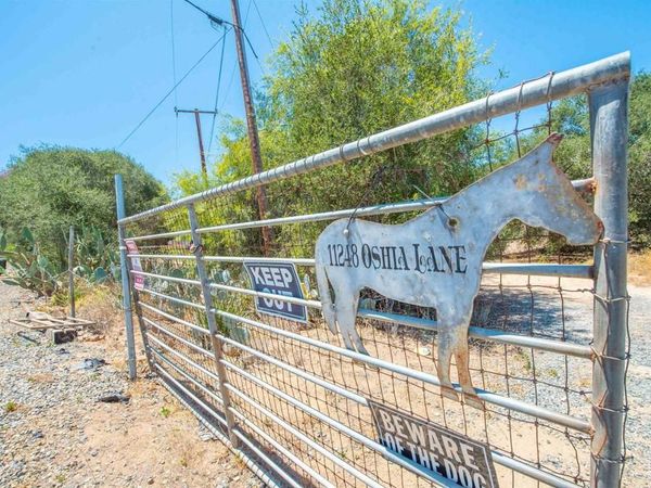 11248 Oshia Lane , Valley Center, CA 92082