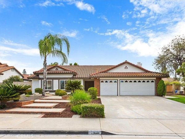 7158 Foxcroft , Riverside, CA 92506