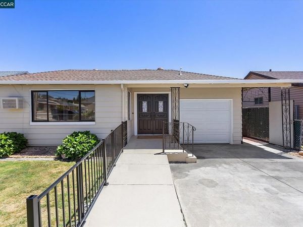 375 Carson Dr , Hayward, CA 94544