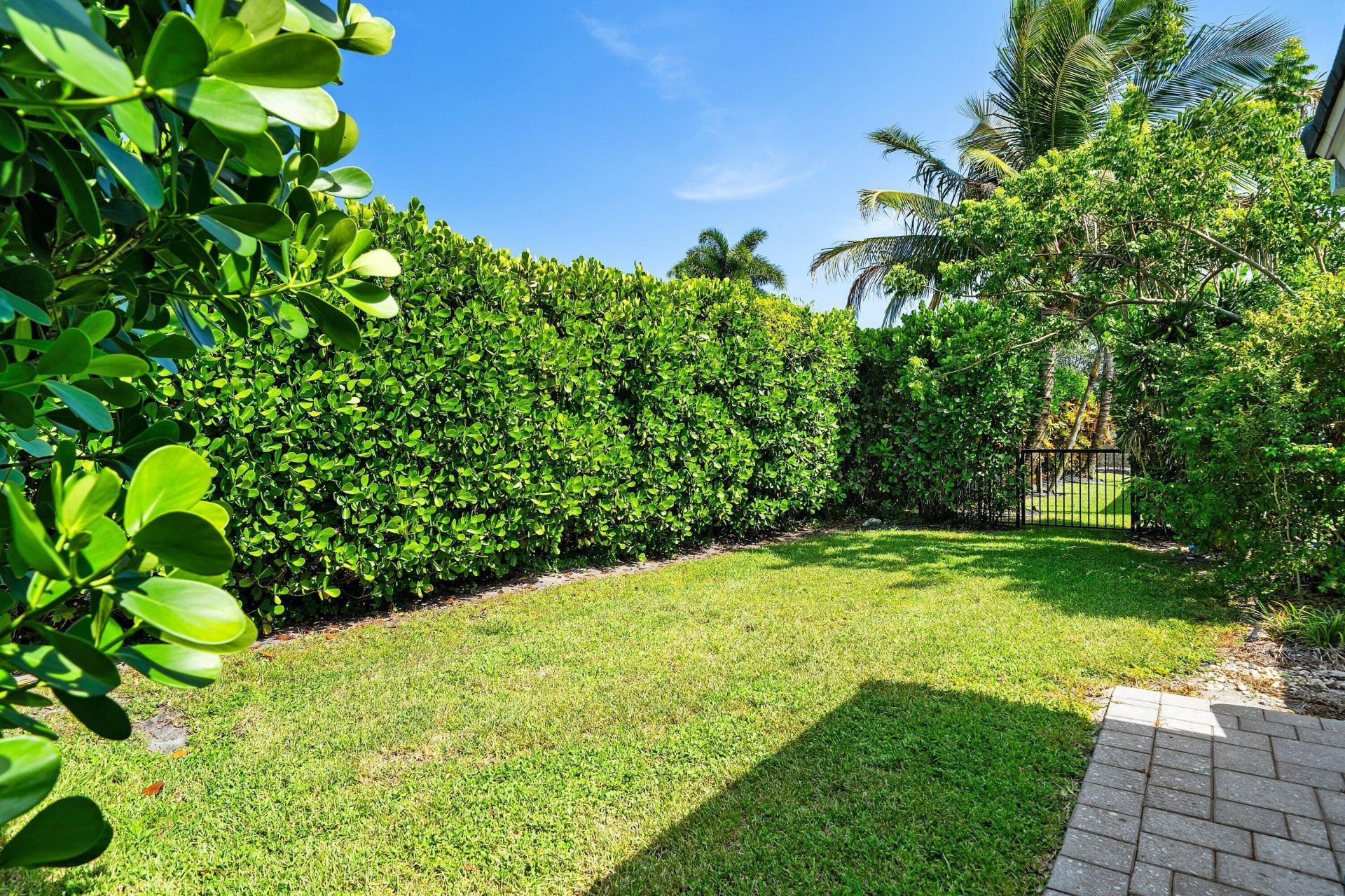 2040 NW 25th Street, Boca Raton, FL 33431 Photo