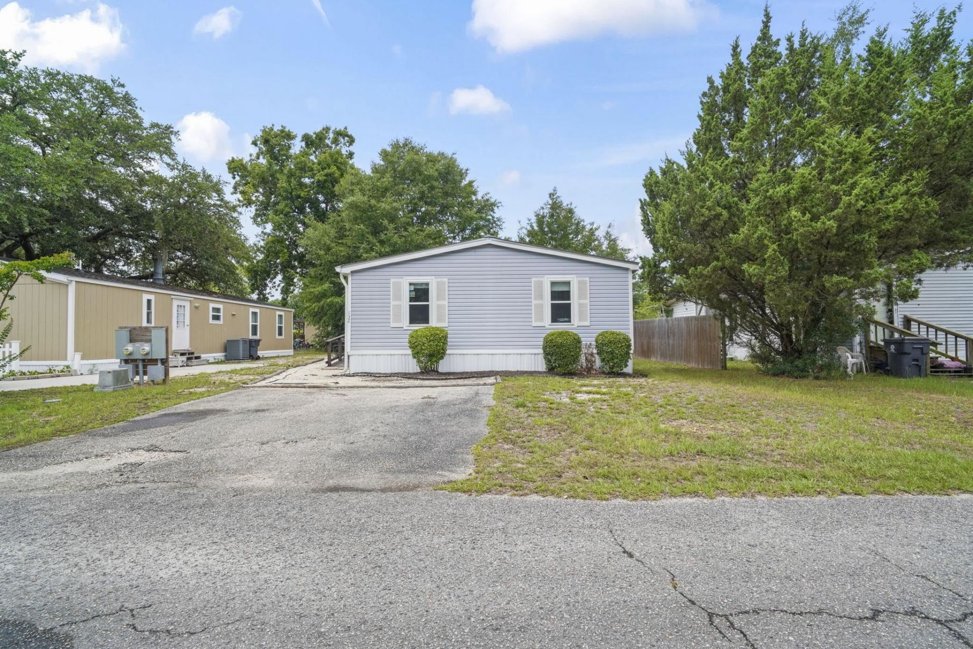 132 Crooked Island Circle Photo 4