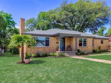 2210 Dugald Place, Dallas, TX 75216
