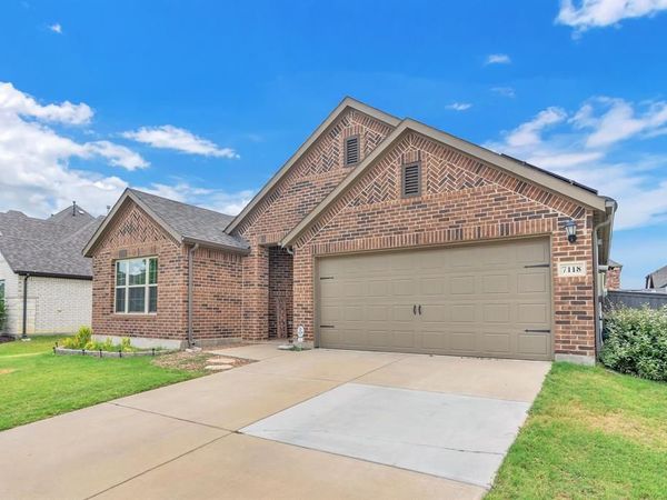 7118 Pampas Place, Venus, TX 76084