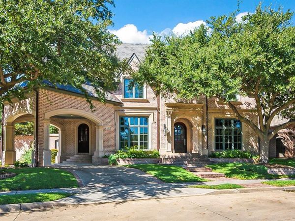 44 Armstrong Drive, Frisco, TX 75034