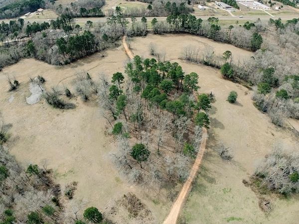 1425 State Highway 300 , Gilmer, TX 75645