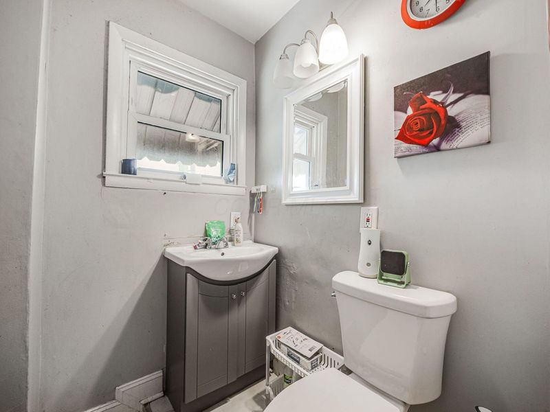 355 E Innis Avenue, Columbus, OH 43207 Photo 45