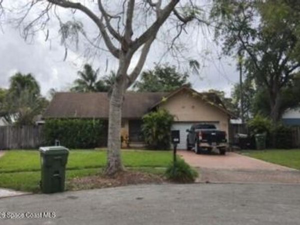 2301 NW 102nd Avenue , Pembroke Pines, FL 33024