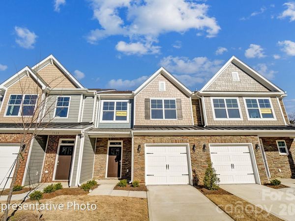 450 Blythe Townhome Lane, Waxhaw, NC 28173
