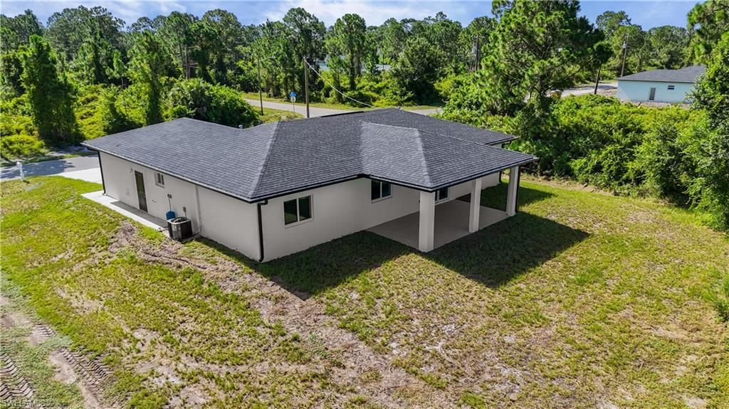 828 Genoa Ave S, Lehigh Acres, FL 33974 Photo