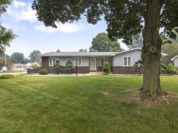 61380 Fellows Street, South Bend, IN 46614