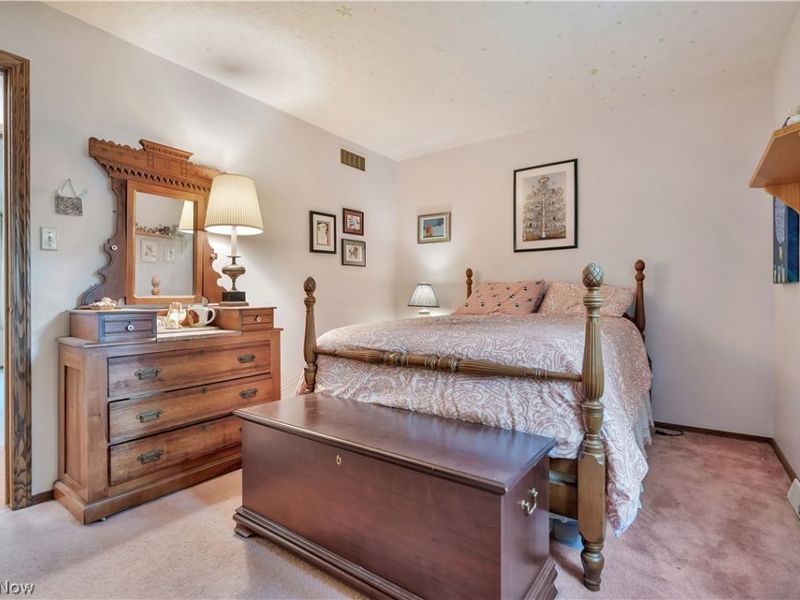 509 Park Ridge Drive, Munroe Falls, OH 44262 Photo 5