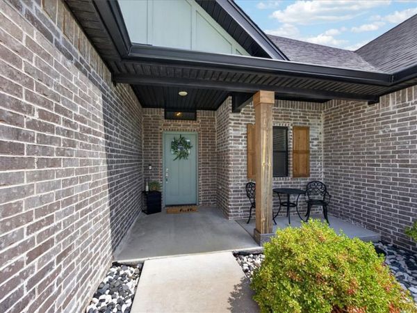1184 Giulia Avenue , Tontitown, AR 72762