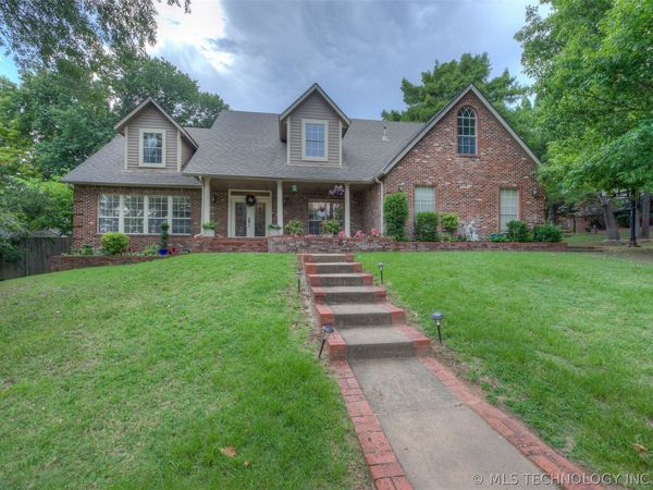 8632 S Braden Avenue, Tulsa, OK 74137