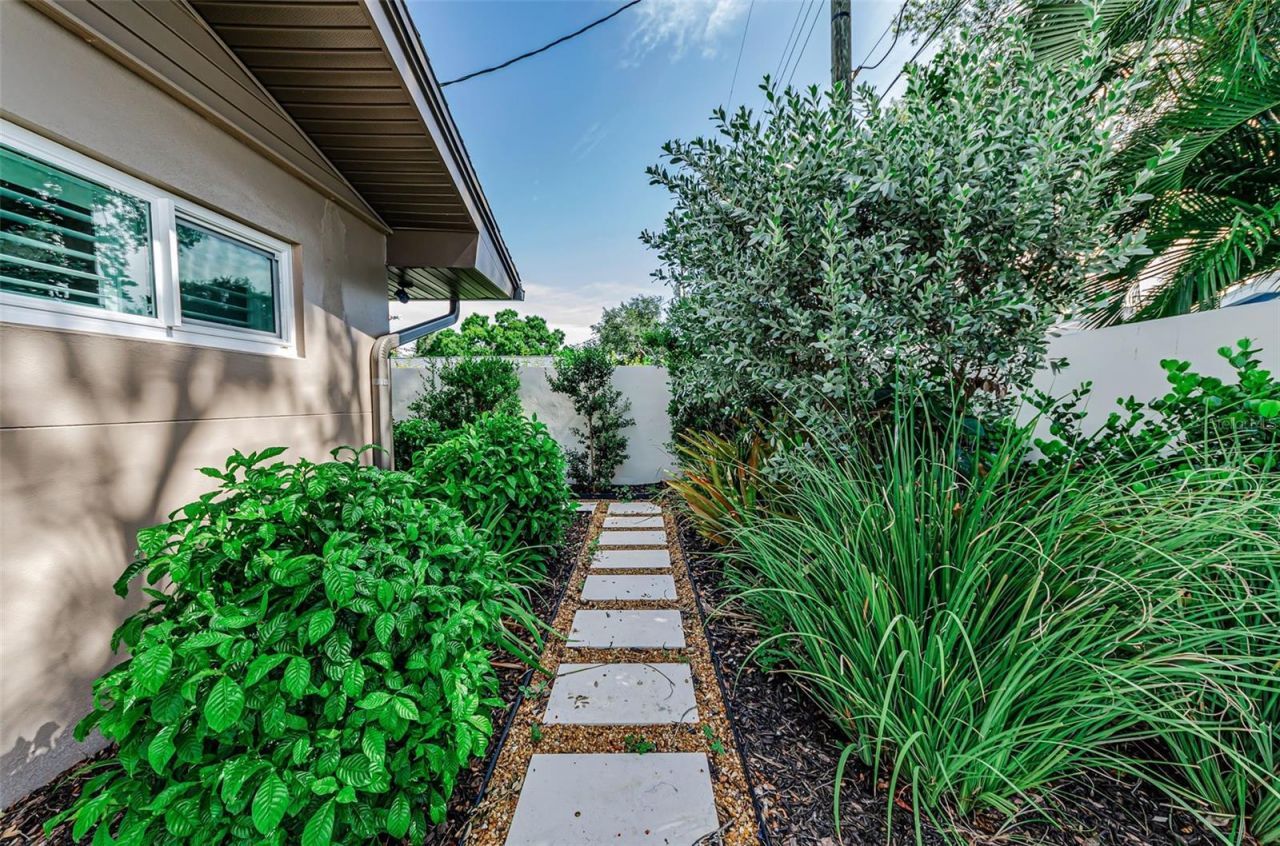 861 Rafael Boulevard Ne, Saint Petersburg, FL 33704 Photo