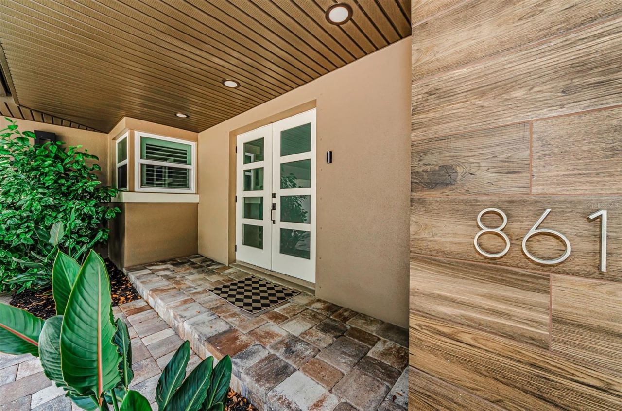 861 Rafael Boulevard Ne, Saint Petersburg, FL 33704 Photo