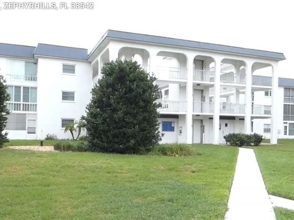 4801 AIRPORT ROAD, Unit 213, ZEPHYRHILLS, FL 33542